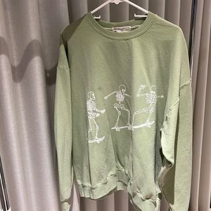 Urban Outfitter Oversized Sweater in Green Size Large